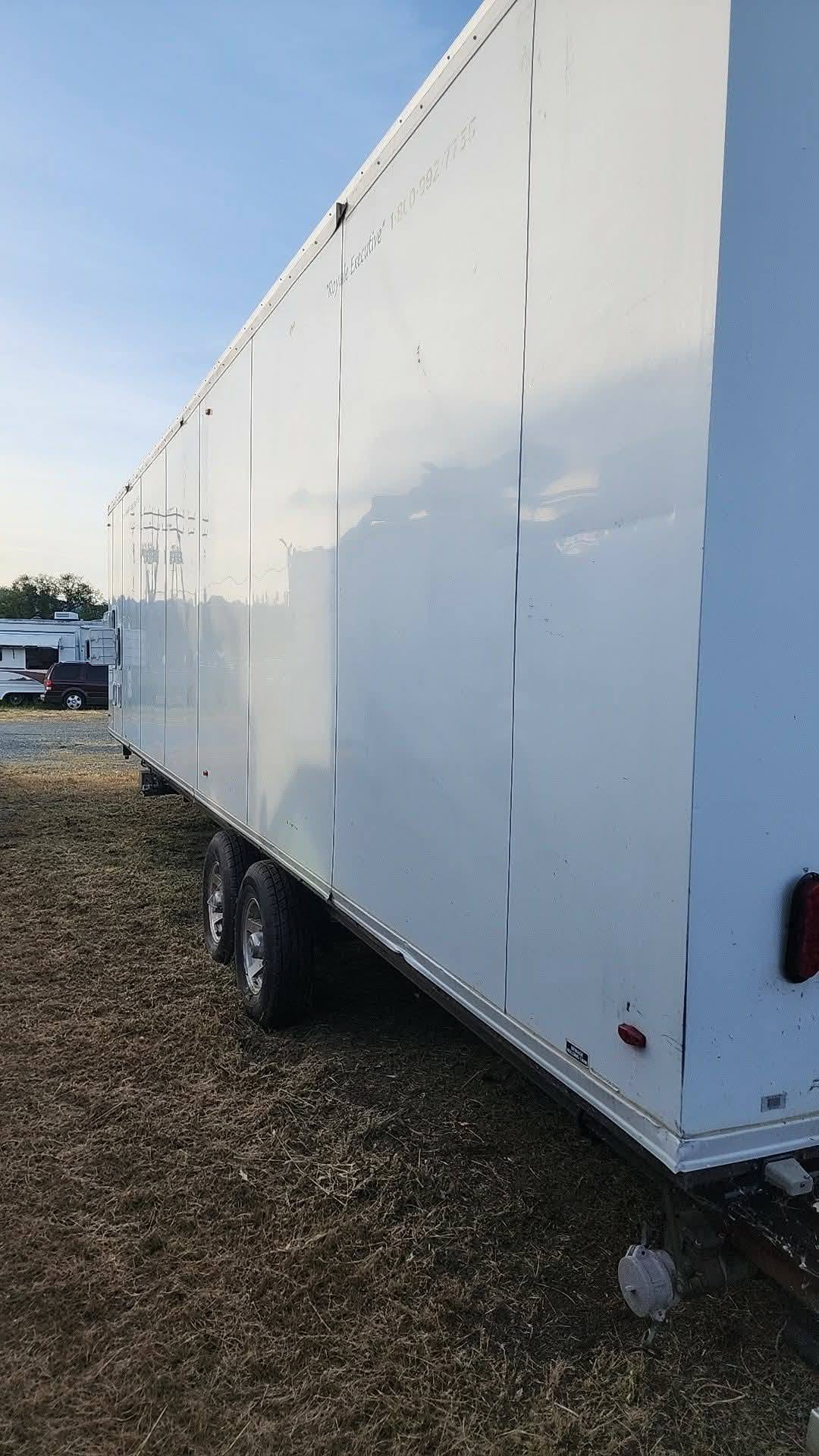 2007 30' RESTROOM TRAILER 🚨 - Image 11