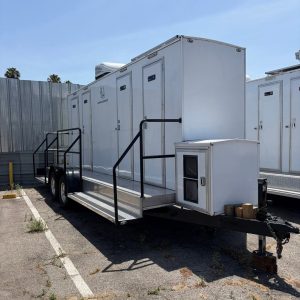 4-Station Luxury Restroom Trailer 🚨